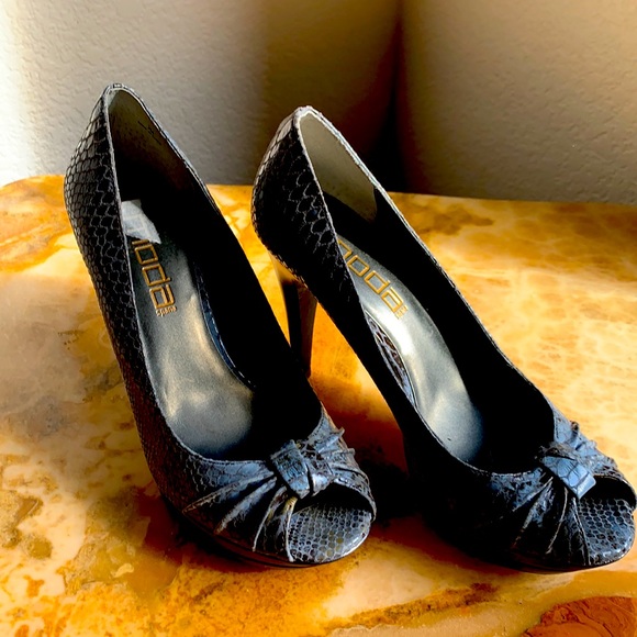 Beautiful new 4 inch high heels by Moda Spana Sz: 7M - Picture 4 of 17